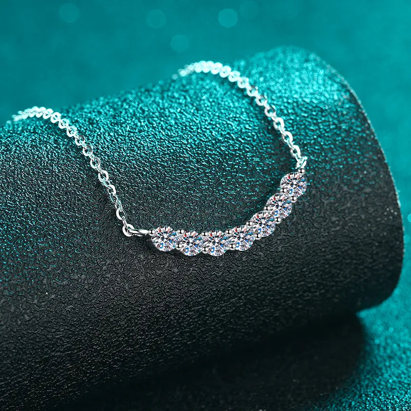 Touch of Stars Necklace – 925 Sterling Silver – 1.4 Carat Moissanite 