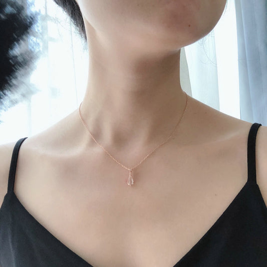 Kirschblütenzauber – 925 Sterling Silber Halskette mit Rosenquarz