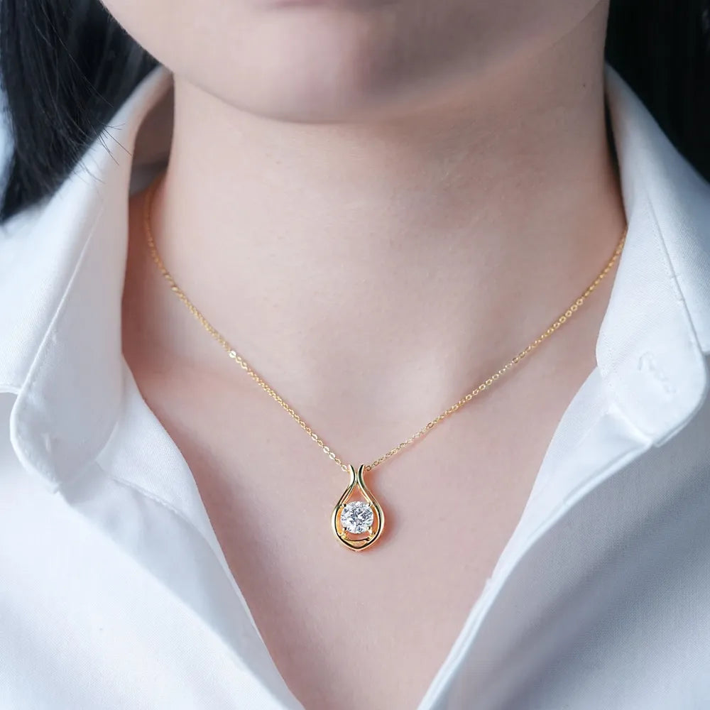 Drop of Light Pendant Necklace – 925 Sterling Silver – 2 Carat Moissanite