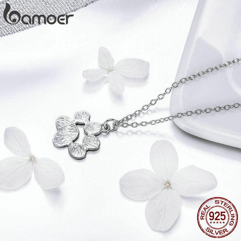 Paw Necklace – 925 Sterling Silver – Platinum Plating